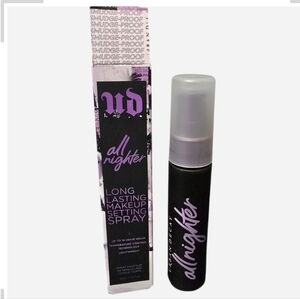Urban Decay All Nighter Makeup Setting Spray